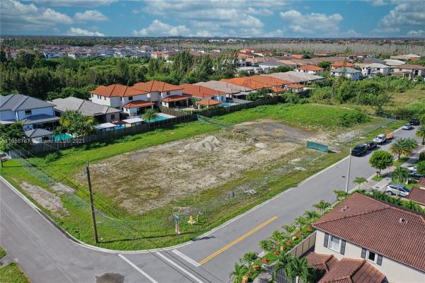14402 SW 16th St, Unincorporated Dade County, Florida 33184, image 2