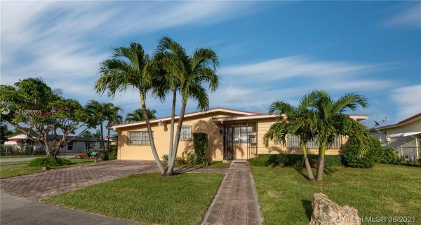 Sunrise Manor, 2951 SW 78th Ct, Westchester, Florida 33155, image 2