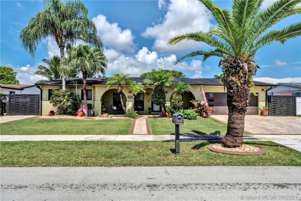 Kendale Lakes No HOA, 7620 SW 146th Ave, Kendale Lakes, Florida 33183, image 2