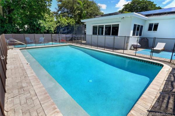 Griffing Biscayne Park Estates, 11210 NE 8th Ct, Biscayne Park, Florida 33161, image 2