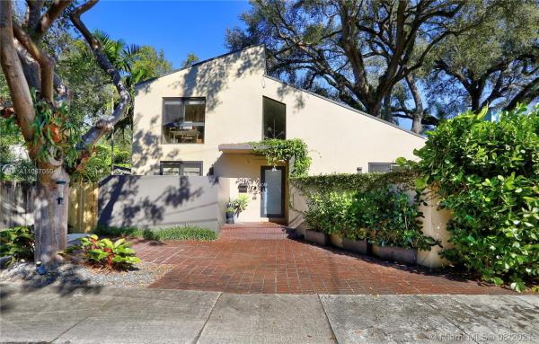 Silver Bluff Business Center, 2427 Tequesta Ln, Miami, Florida 33133, image 2