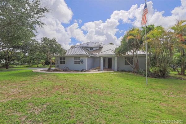 Redland No HOA, 24901 SW 153rd Ave, Redland, Florida 33032, image 2