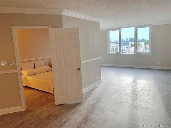Roney Palace, 2301 Collins Ave #535, Miami Beach, Florida 33139, image 1