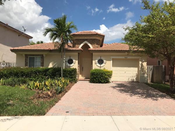 The Enclave At Isles Of Bayshore, 9469 SW 224th Ter, Cutler Bay, Florida 33190, image 2