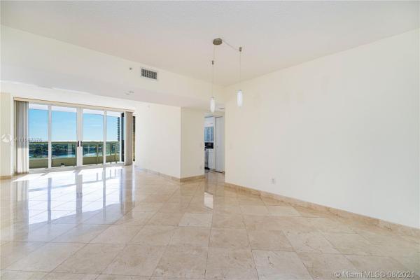 South Tower At The Point, 21055 NE 37th Ave #1110, Aventura, Florida 33180, image 1