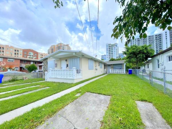 Miami Suburban Acres, 3183-3185 SW 23rd St, Miami, Florida 33145, image 2