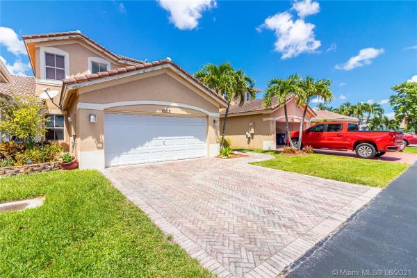 16213 SW 44th Ln, Unincorporated Dade County, Florida 33185, image 2