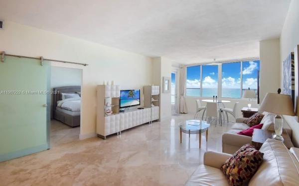The Carriage Club, 5005 Collins Ave #1512, Miami Beach, Florida 33140, image 2