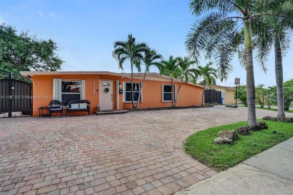 Palm Springs North Residential, 18125 NW 83rd Ave, Palm Springs North, Florida 33015, image 2