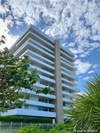 Commodore Club East, 177 Ocean Lane Dr #302, Key Biscayne, Florida 33149, image 2