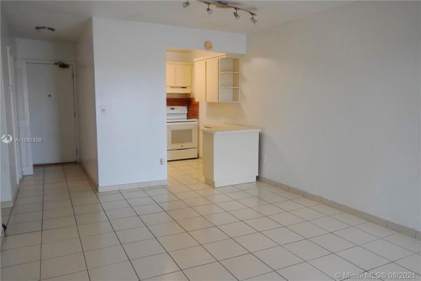El Cid, 3640 NW 9th St #404, Miami, Florida 33125, image 2