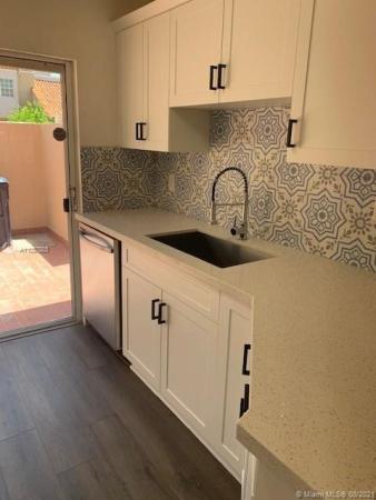 Sunset Harbour, 6480 SW 129th Ave, Kendale Lakes, Florida 33183, image 2