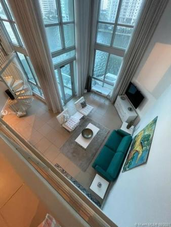 Met 1, 300 S Biscayne Blvd #L-814, Miami, Florida 33131, image 2