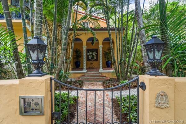 Coral Gables Country Club, 803 Anastasia Ave, Coral Gables, Florida 33134, image 2