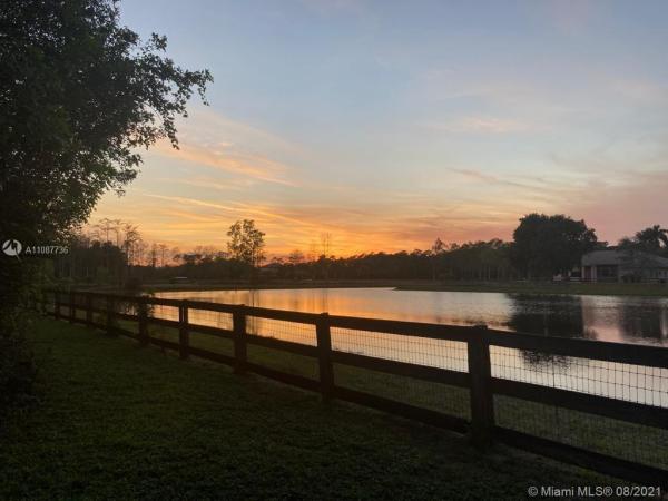 Homeland, 11291 Cowen Ct, Lake Worth, Florida 33449, image 2
