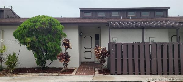 6932 SW 40th Ct #9-M, Miramar, Florida 33023, image 2