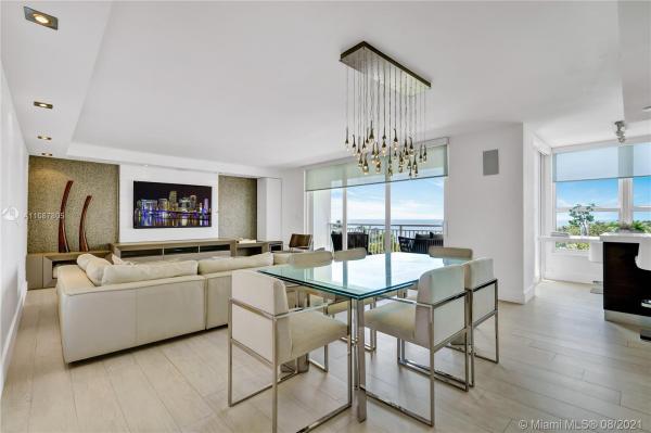 Sands Of Key Biscayne, 607 Ocean Dr #7J, Key Biscayne, Florida 33149, image 1