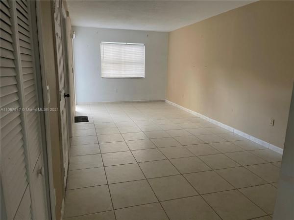 Venetia Gardens, 1271 SE 28th Ct #102, Homestead, Florida 33035, image 2