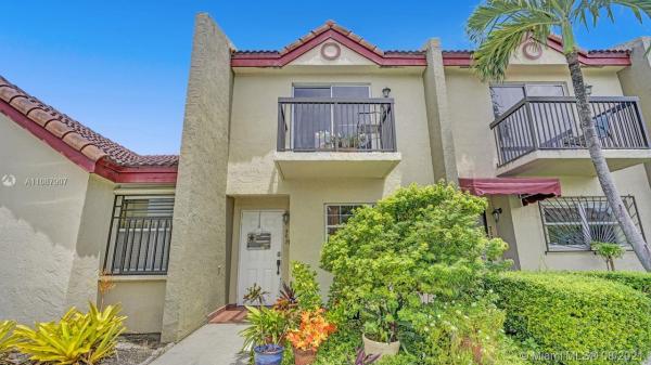 Terra Lakes Villas, 6435 SW 130th Ave #302, Kendale Lakes, Florida 33183, image 2