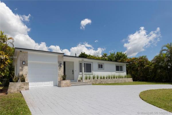 Baker Manor, Westchester, Florida 33155, image 2