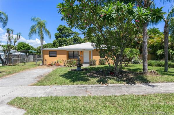 Plumosa Park, 251 NE 14th St, Delray Beach, Florida 33444, image 2