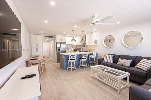 Mainsail, 300 Oregon St #204, Hollywood, Florida 33019, image 1