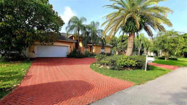 Cutler Country Groves, 7769 SW 184th Way, Cutler Bay, Florida 33157, image 2