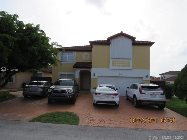 Marbella Park, 19622 NW 83rd Ct, Hialeah, Florida 33015, image 2