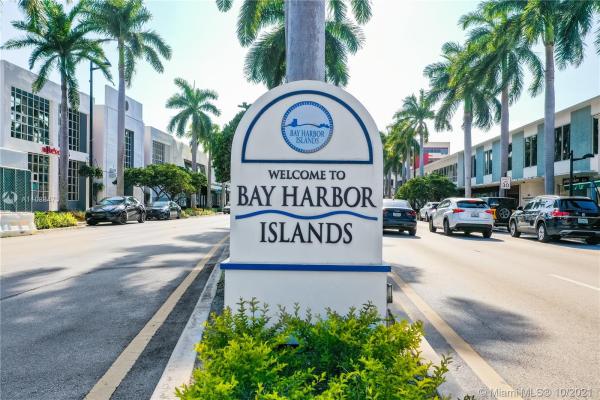 Chatillon Hall, 1020 94th St #302, Bay Harbor Islands, Florida 33154, image 2