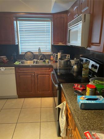 Village At Dadeland, 7670 SW 82nd St #H113, Glenvar Heights, Florida 33143, image 2