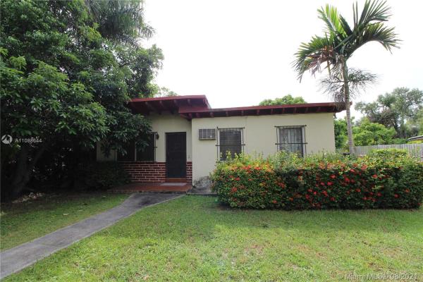 Ludlam Groves, 7902 SW 67th Ave, South Miami, Florida 33143, image 2