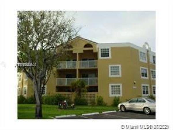 Soleil At Fontainebleau, 9735 Fontainebleau Blvd #G303, Fountainebleau, Florida 33172, image 2