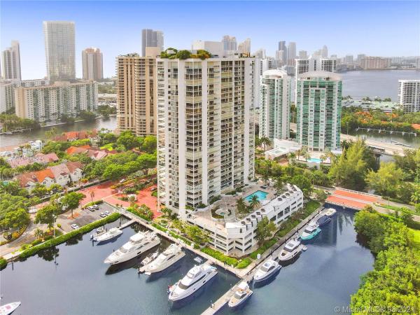 Marina Tower, 19500 Turnberry Way #7C, Aventura, Florida 33180, image 1