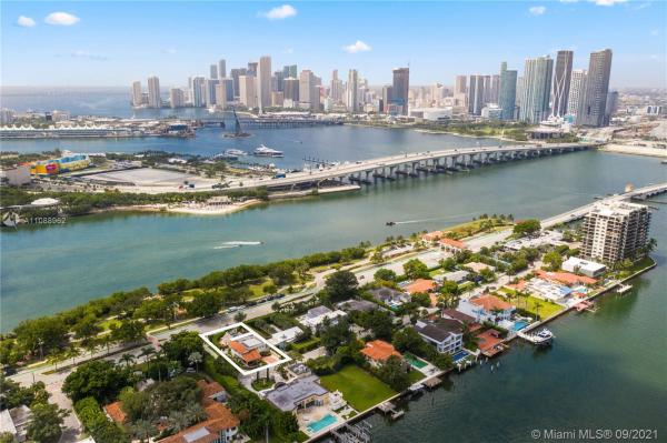 Biscayne Island, 920 N Venetian Dr, Miami, Florida 33139, image 1