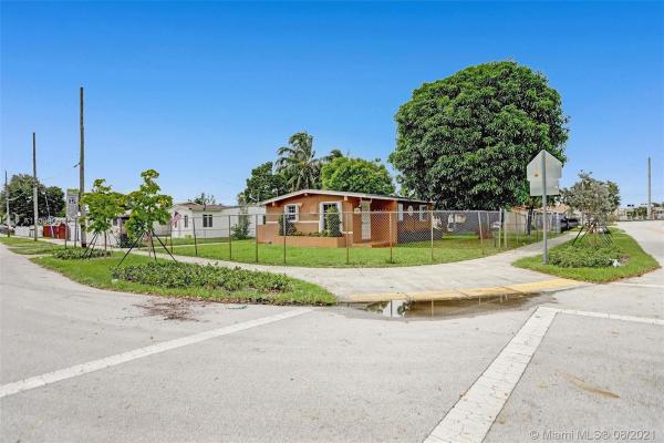 Magnolia, 1901 NW 153rd St, Miami Gardens, Florida 33054, image 2