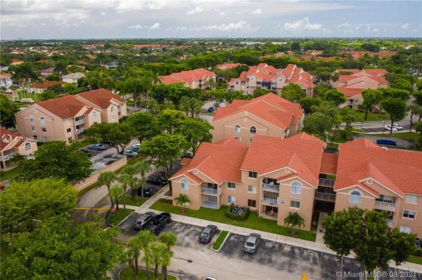 Royal Palm Place At The Hammocks, 10521 SW 158th Ct #201, The Hammocks, Florida 33196, image 1