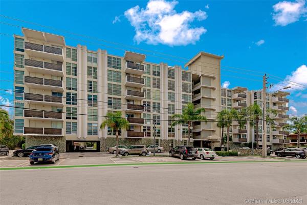 Guildford, 9800 W Bay Harbor Dr #404, Bay Harbor Islands, Florida 33154, image 1