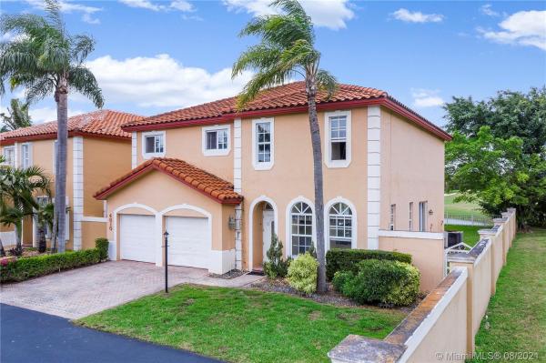 Doral Dunes, 4810 NW 104th Ave, Doral, Florida 33178, image 1