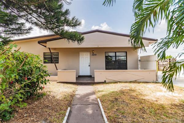 Carol City, 3970 NW 169th Ter, Miami Gardens, Florida 33055, image 2