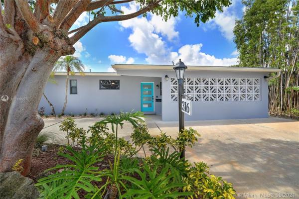Wilton Estates, 316 NW 29th St, Wilton Manors, Florida 33311, image 2