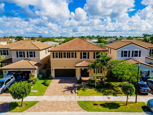 Hemingway Point, 12119 SW 253rd St, Princeton, Florida 33032, image 2