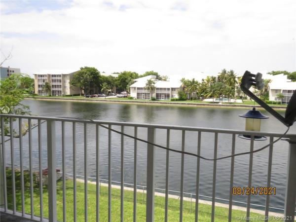 Saga Bay Gardens, 8260 SW 210th St #214, Cutler Bay, Florida 33189, image 2