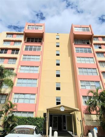 Dadeland Place, 9143 SW 77th Ave #B207, Kendall, Florida 33156, image 2