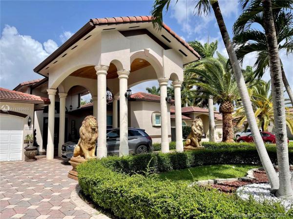 3162 SW 134th Ct, Tamiami, Florida 33175, image 2