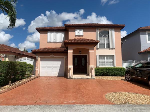 Marbella Park, 19713 NW 85th Ave, Hialeah, Florida 33015, image 2