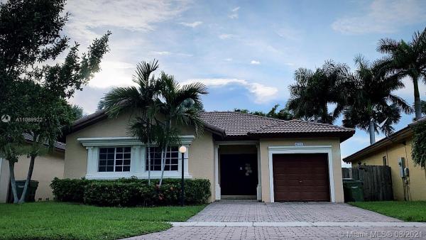 Mirens Place, 4127 NE 30th St, Homestead, Florida 33033, image 2