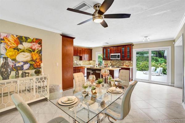 Middle River Estates, 2733 NE 15th Ter, Wilton Manors, Florida 33334, image 2