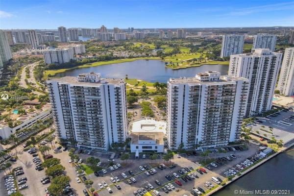 Flamenco, 3731 N Country Club Dr #425, Aventura, Florida 33180, image 2