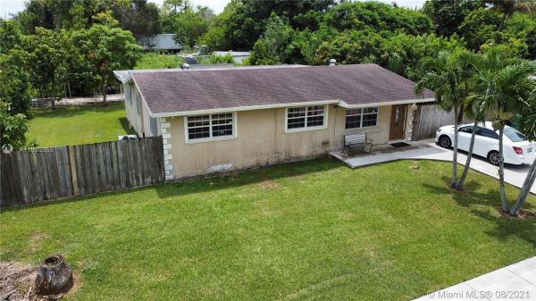 18914 SW 313th Ter, Unincorporated Dade County, Florida 33030, image 2