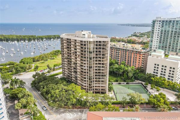 Yacht Harbour, 2901 S Bayshore Dr #4H, Miami, Florida 33133, image 2
